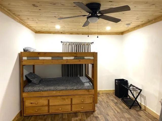비둘기 포지 Modern Style, Arcade, Fire Pit, Pet Friendly 빌라 외부 사진