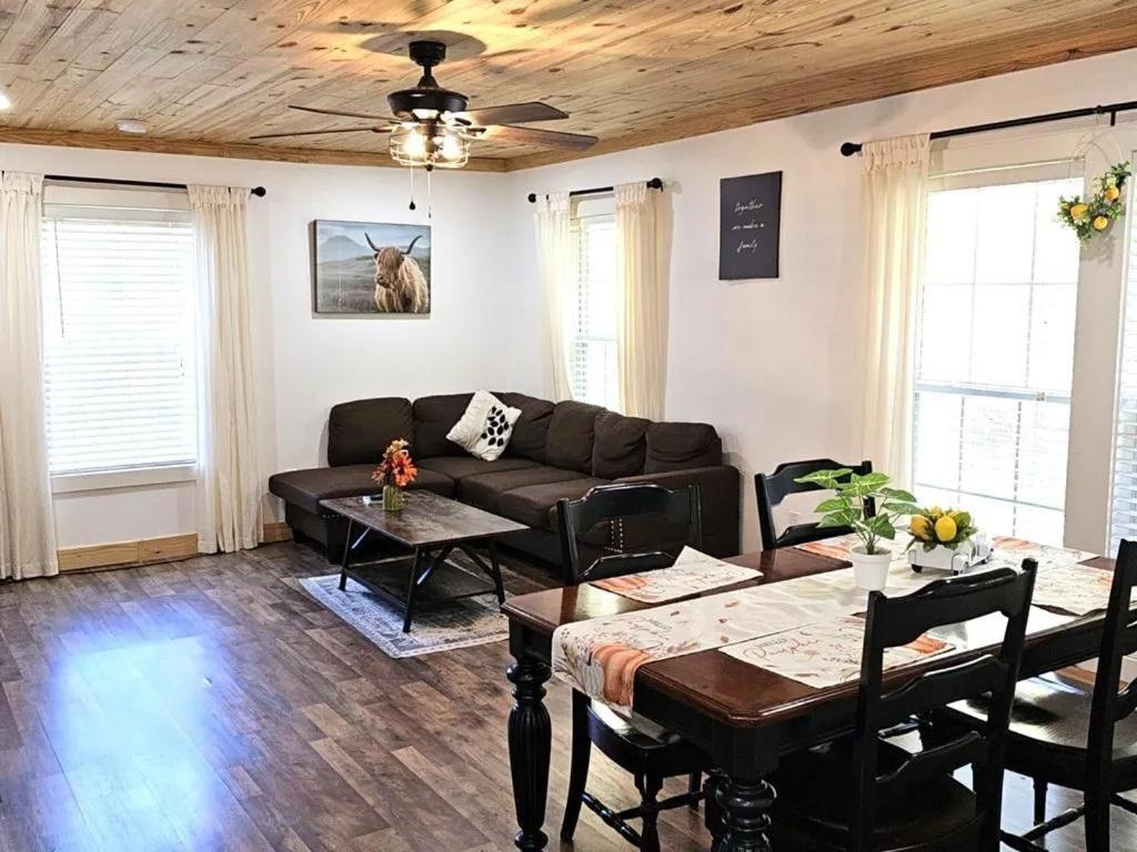 비둘기 포지 Modern Style, Arcade, Fire Pit, Pet Friendly 빌라 외부 사진